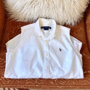 Chic, Ralph Lauren Sleeveless Classic Top